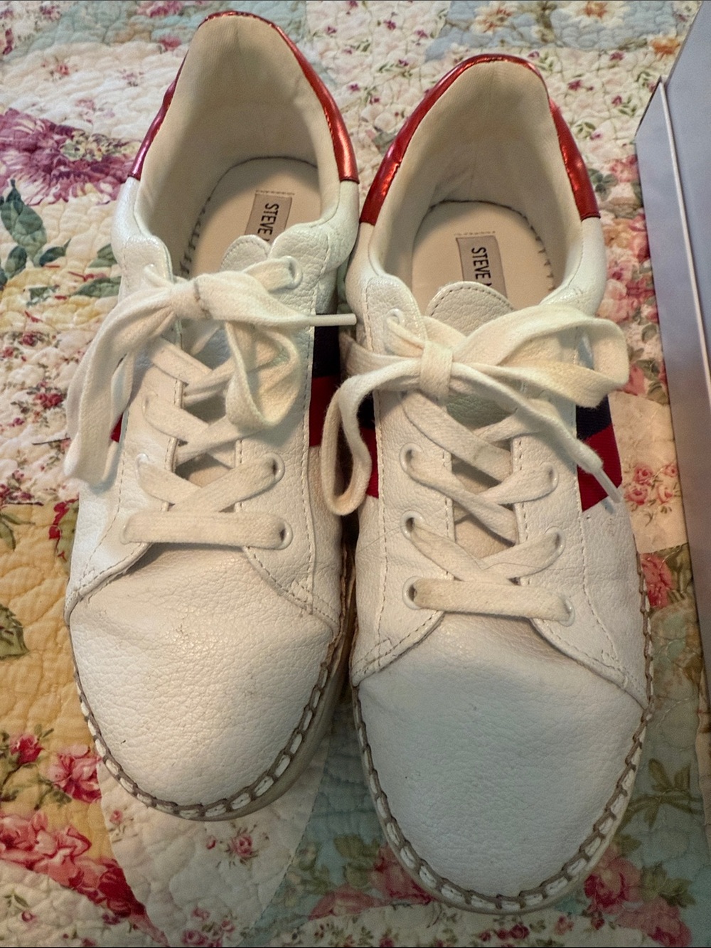 Steve Madden  White lex  Sneakers with Red Trim- 7.5